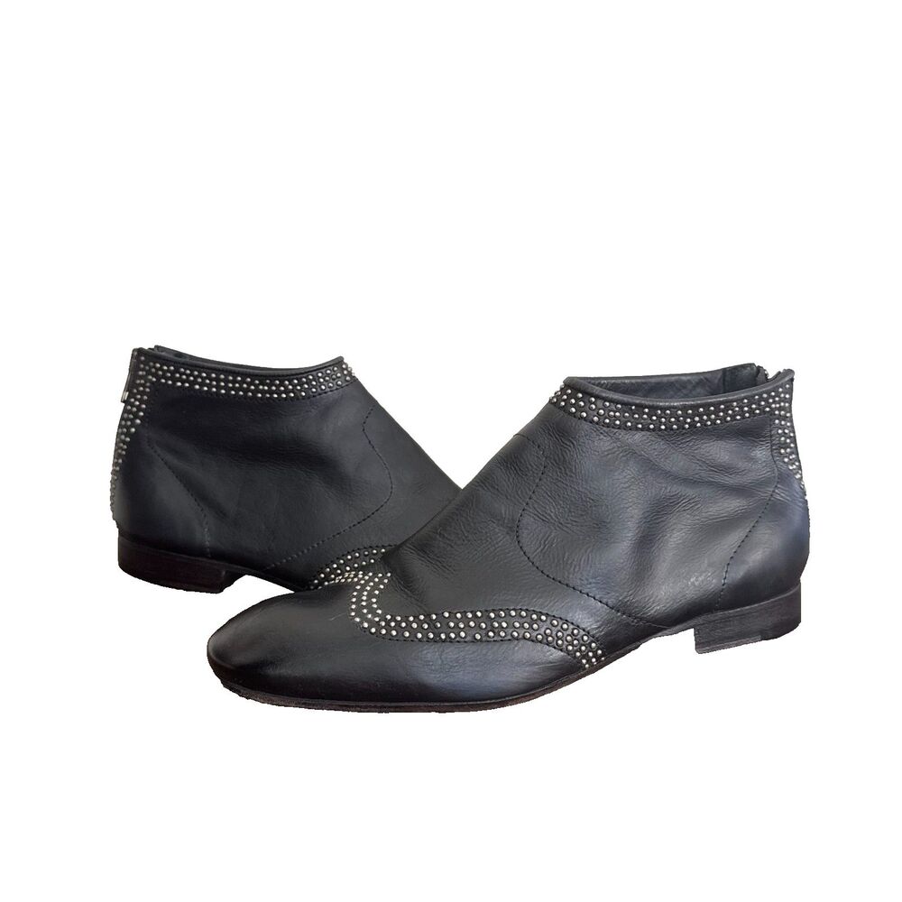 NOW Womens 7.5 Black Leather Studded Ankle Boots Made Italy Zip Moto